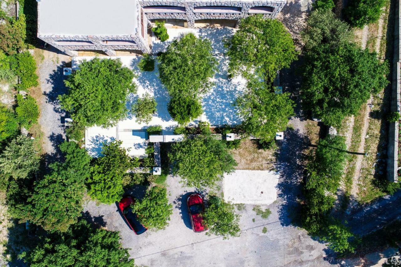 Apartmani I Sobe Dinko 斯塔利格拉德-帕克利尼卡 外观 照片